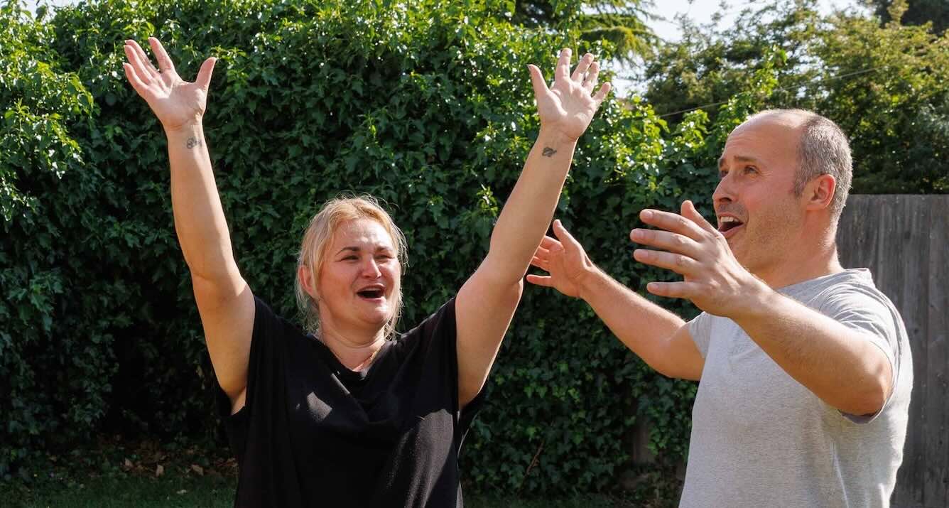 Woman Wins Lottery And Immediately Gives Neighbor 5,000 to Take the Family on Vacation