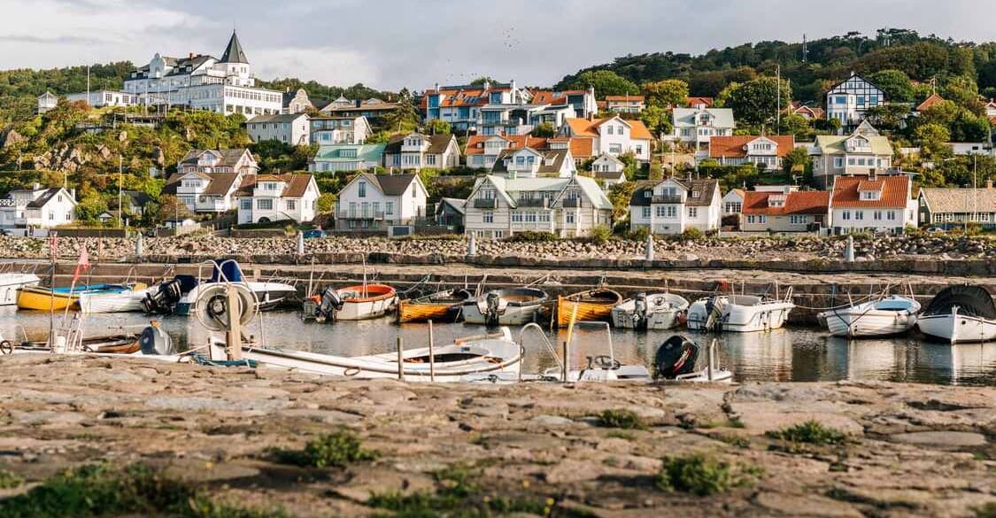 Sweden’s Breathtaking New Train Ride to Oslo Passes By Best of Country’s Landscape