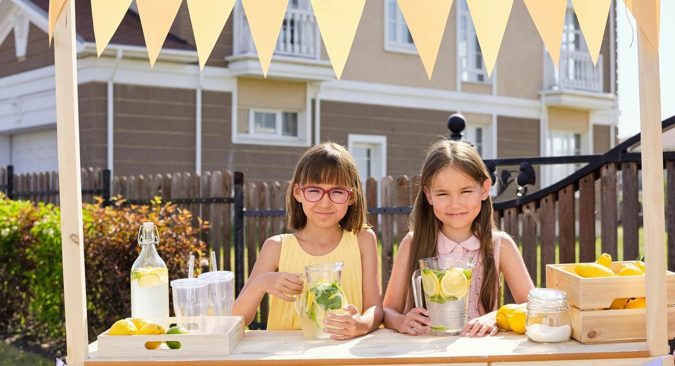 New Law Will Protect Kids’ Lemonade Stands After State Employees Were Caught Demanding Fees